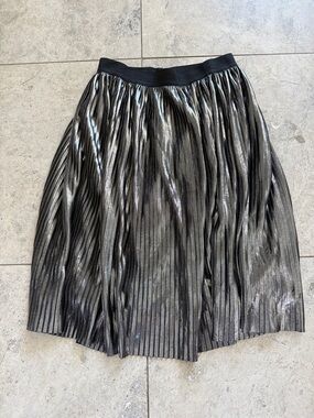 art class Metallic Pleated Midi Skirt - Black Silver
